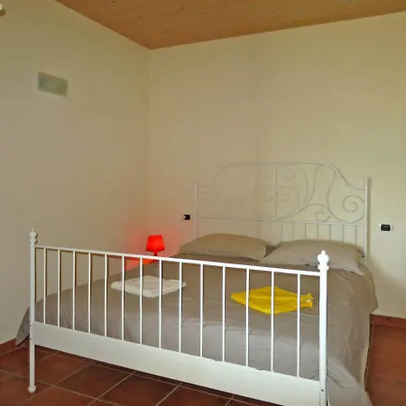 Locazione Turistica Cascina Cadorna Montegrino Valtravaglia
